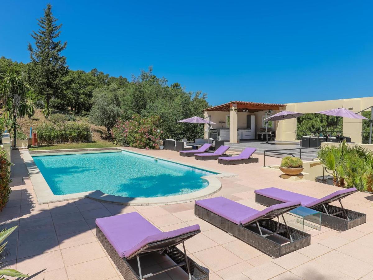 Holiday Home Villa Les Toscanes Roquebrune-sur-Argens Exterior foto